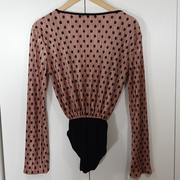 Nasty Gal hot polka dot bodysuit V neck soft 2 - Picture 12 of 15